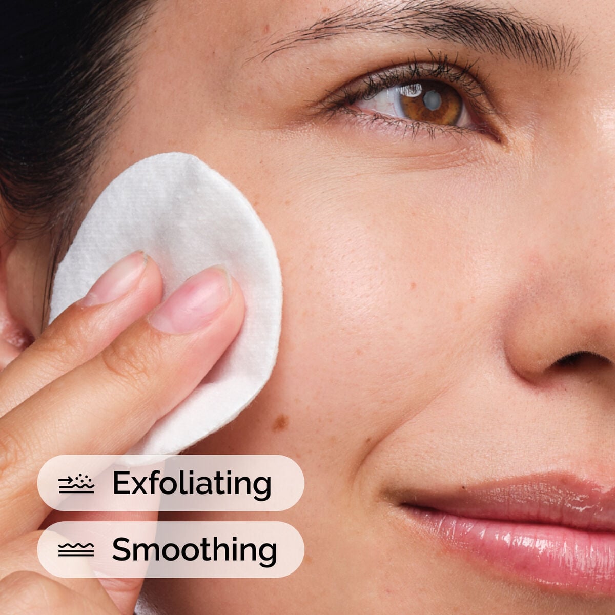 glycolic-acid-7-exfoliating-toner-j4 ord-glycolic-acid-exfoliating-toner-model-application-with-benefits.jpg