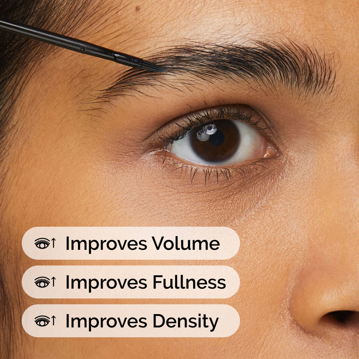 multi-peptide-lash-and-brow-serum-d2 ord-multi-peptide-lash-brow-model-application-with-benefits.jpg